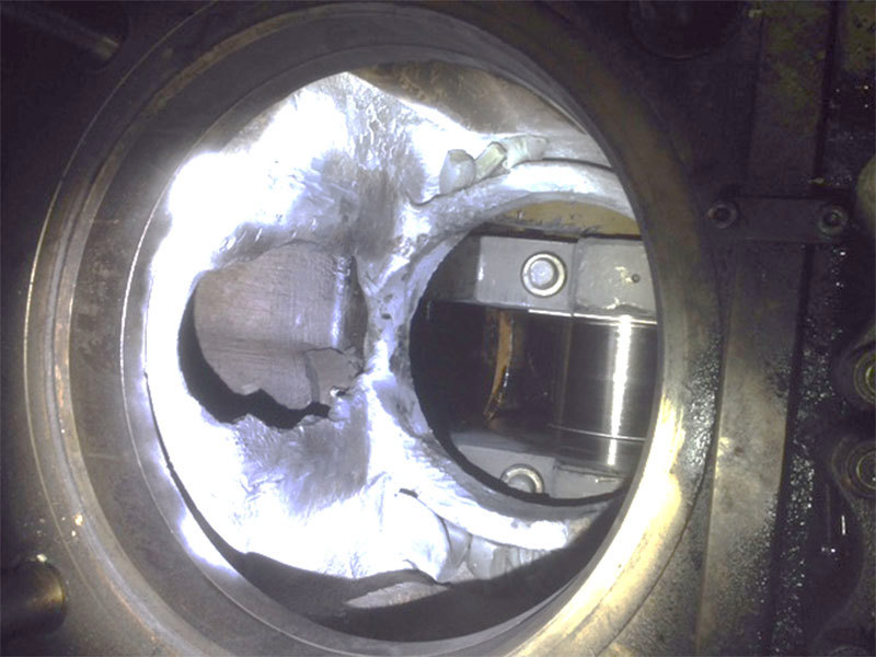 Damaged Cylinder liner housing